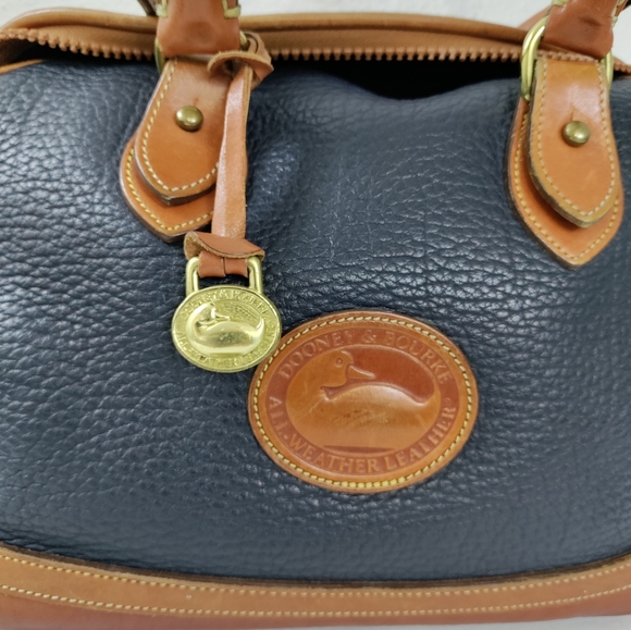 Dooney & Bourke Vintage Norfolk AWL Navy Blue Dome Satchel - Picture 12 of 13